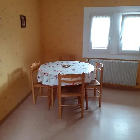 Les Vignerons Apartment *